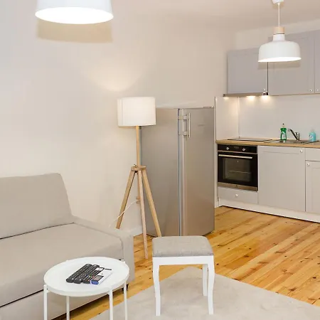 Cozy & Functional By The Opera וארנה