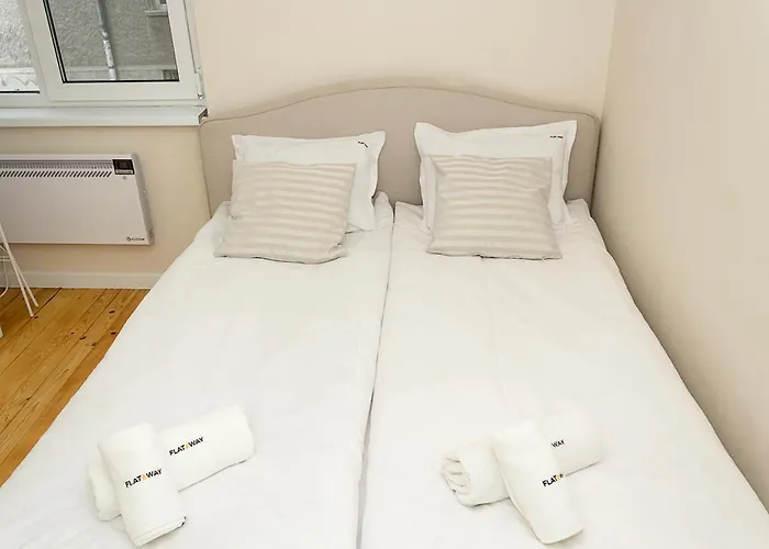 Cozy & Functional By The Opera Appartement